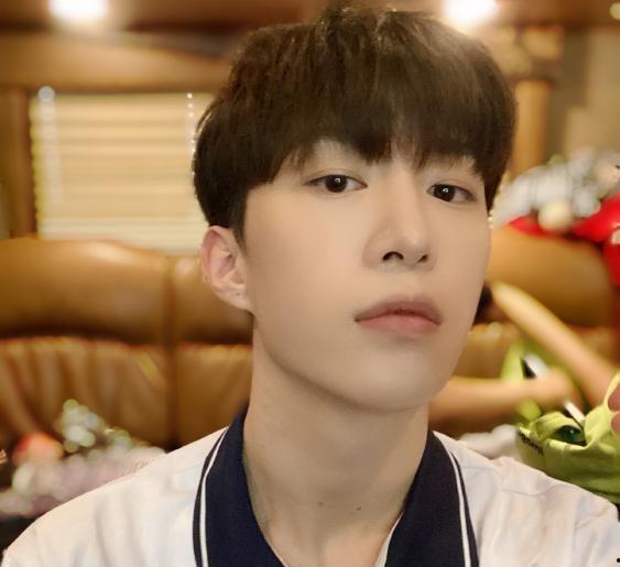 范丞丞王安宇最新爆料,揭秘娱乐圈幕后真相 第1张 范丞丞王安宇最新爆料,揭秘娱乐圈幕后真相 第1张